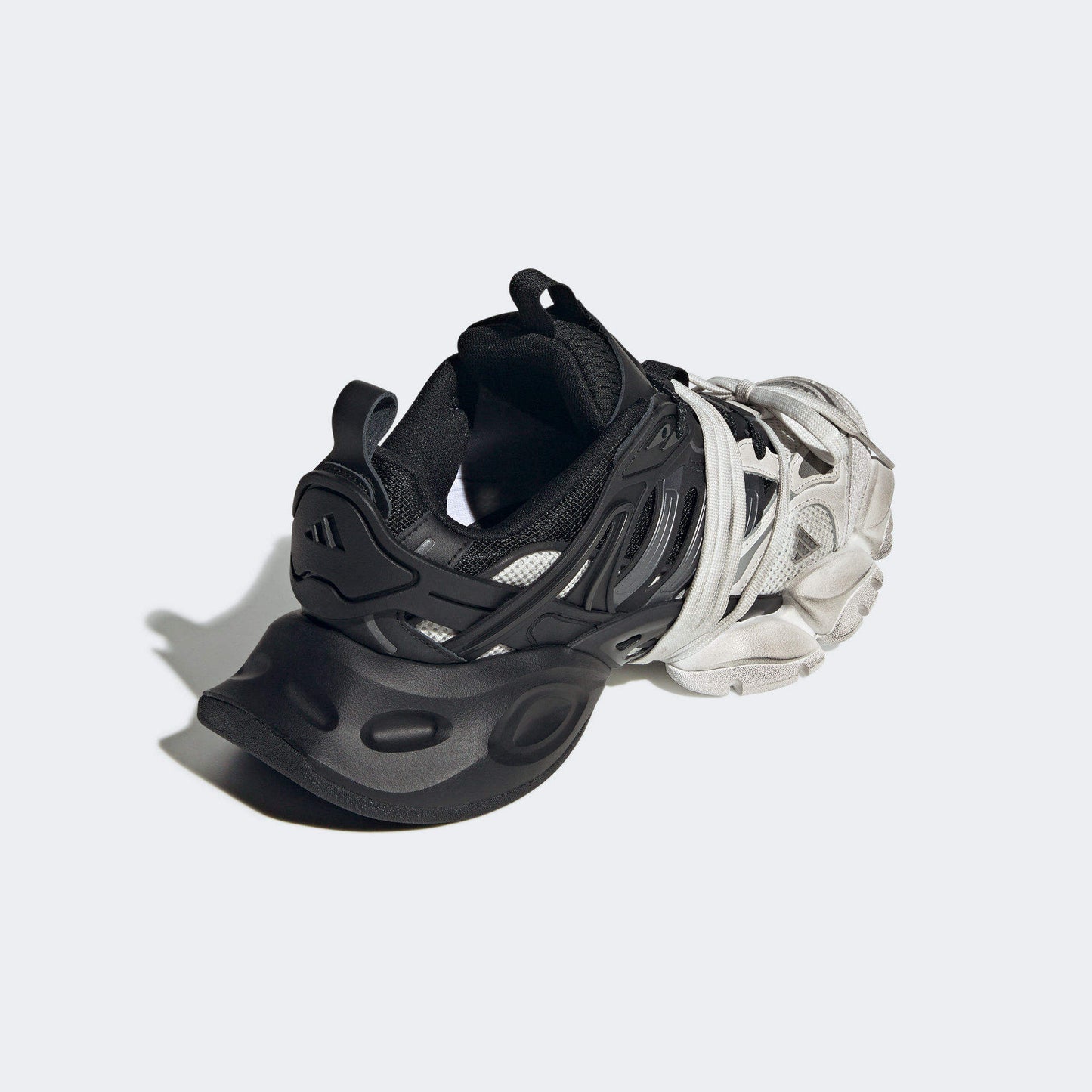 Adidas XLG Runner Deluxe - Black and White