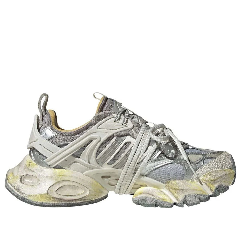 Adidas XLG Runner Deluxe - Grey Metallic Silver