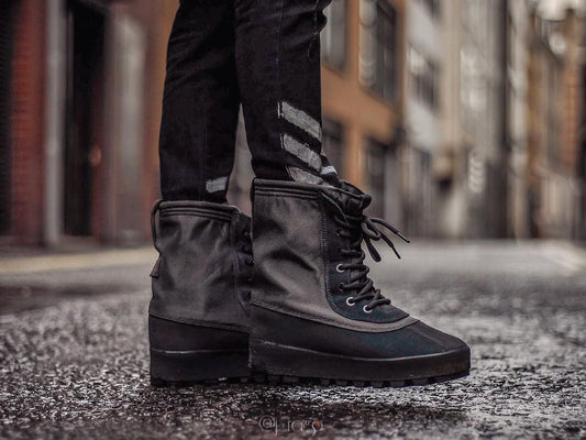 Yeezy 950 - Pirate Black