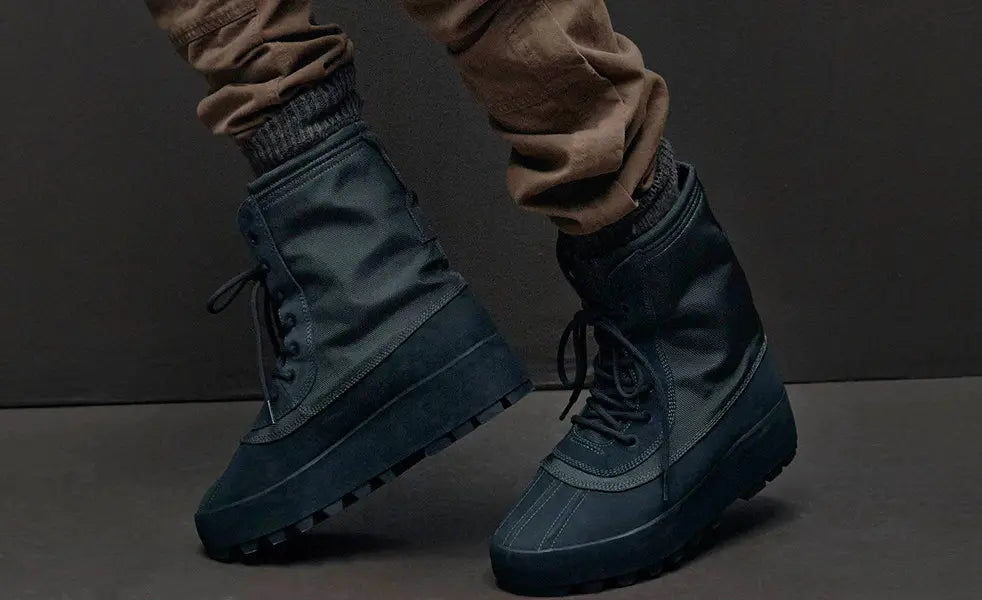 Yeezy 950 - Pirate Black
